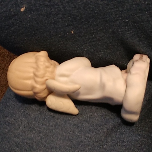 VTG Precious Moments figurines - Picture 6 of 7